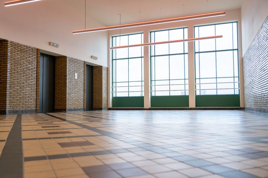 SlimLine 38 Deuren en SlimLine 38 Ramen - Appartementencomplex Philips Bedrijfsschool: historische puzzeltocht resulteert in dertig verschillende woningtypes gelegen in Eindhoven, Nederland