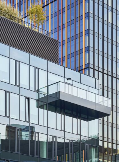 ConceptWall 50 Vliesgevels, MasterLine 8 Ramen, MasterLine 8 Deuren, ConceptWall 50-HI Vliesgevels en ConceptWall 50 Structureel geklemd Vliesgevels - Forest gelegen in Warsaw, Polen