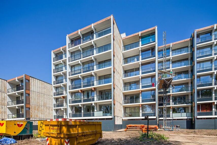 ConceptSystem 68 Ramen en ConceptPatio 130 Schuifsystemen - Appartementencomplex Weezenhof Nijmegen: Duurzame flat-renovatie met Dubo-keur gelegen in Nijmegen, Nederland