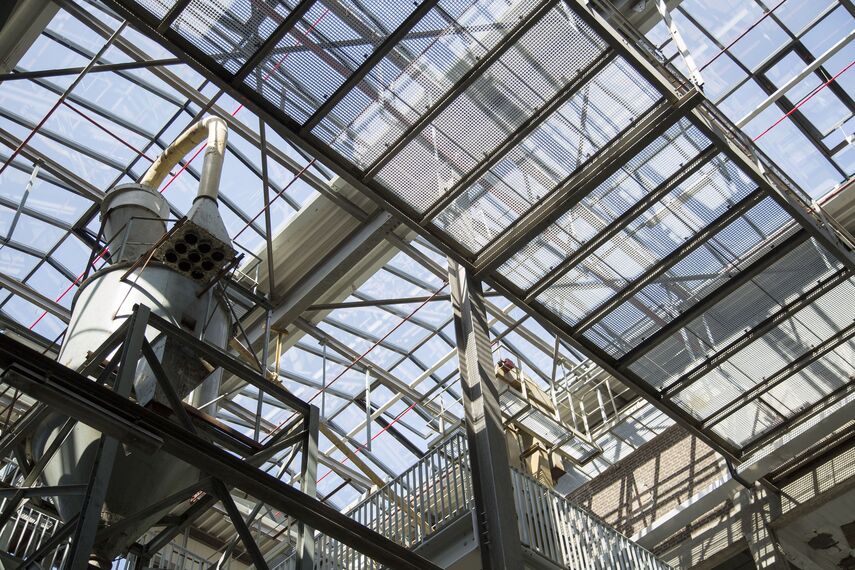CS 38-SL Geannuleerde systemen en ConceptRoof 120 Tuinkamers - Office building CHV Noordkade: een transformatie in Veghel gelegen in Veghel, Nederland