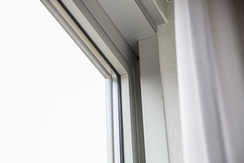 CS 38-SL Geannuleerde systemen en SlimLine 38 Ramen - Appartementencomplex Torenflat Maastricht: Facelift verbetert wooncomfort iconische Torenflat gelegen in Maastricht, Nederland