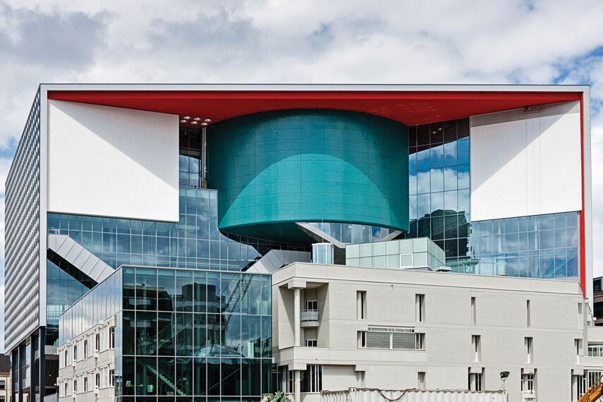 ConceptSystem 77 Ramen, ConceptWall 60 Vliesgevels, ConceptSystem 77 Deuren en CW 60-DRL Vliesgevels - Recreation/Entertainment centre Tivolivredenburg: Muziekcentrum in de etalage gelegen in Utrecht, Nederland