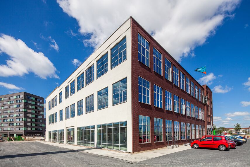 CS 38-SL Geannuleerde systemen en ConceptFolding 77 Schuifsystemen - Appartementencomplex Nedinsco gelegen in Venlo, Nederland