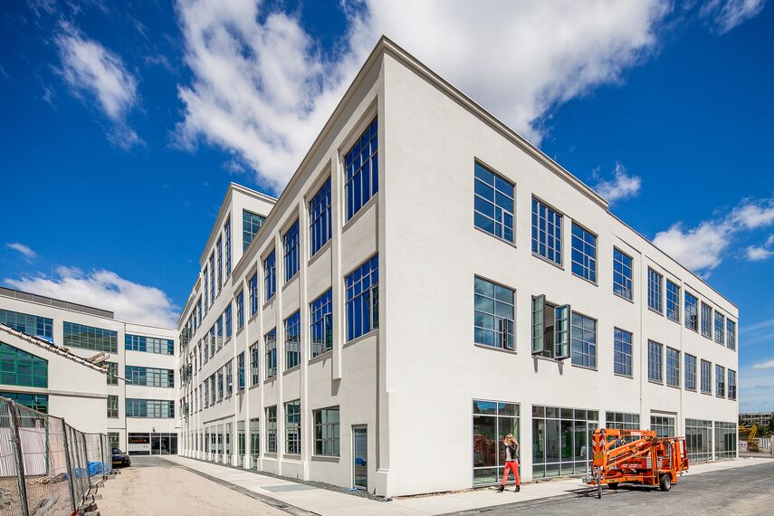 CS 38-SL Geannuleerde systemen en ConceptFolding 77 Schuifsystemen - Appartementencomplex Nedinsco gelegen in Venlo, Nederland