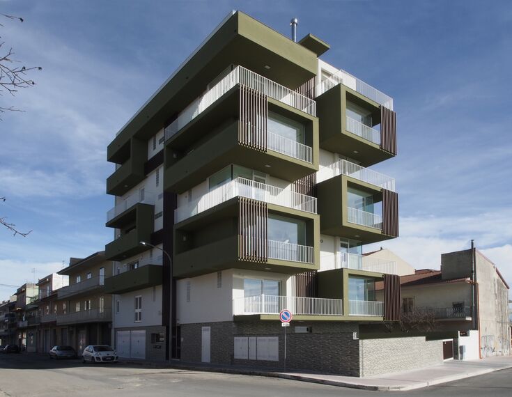 ConceptSystem 77 Ramen, ThermoSystem 68 Ramen en ConceptPatio 68 Schuifsystemen - Appartementencomplex La casa sull'olivo gelegen in Ragusa, Italië