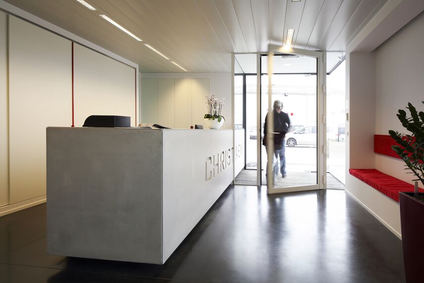 ConceptSystem 77 Ramen - Christiaens Office Building gelegen in Oostkamp, België