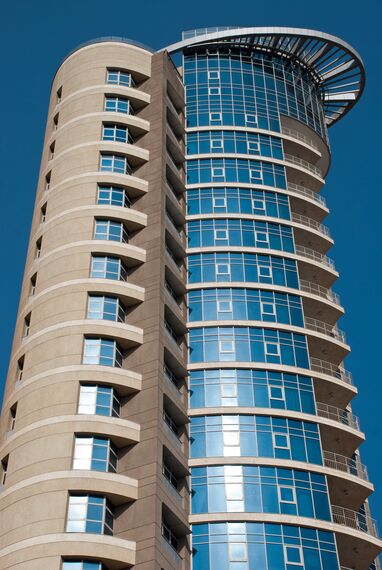 Appartementencomplex Yacob Behbehani Tower gelegen in Salmiya, Koeweit