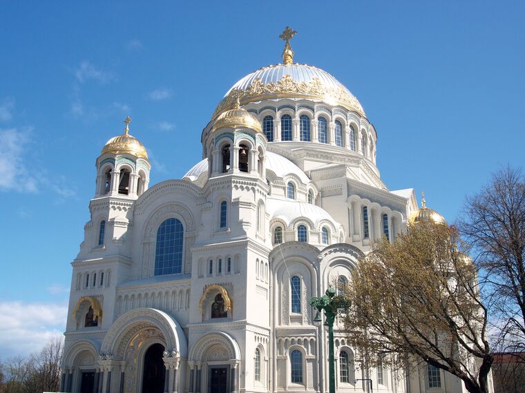 Church/Convent/Abbey/Mosque/Synagogue The Morskoy Cathedral of St Nicholas gelegen in Kronshtadt, Rusland