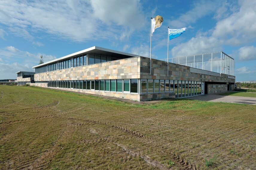 ConceptWall 50 Vliesgevels - School International School Almere gelegen in Almere, Nederland