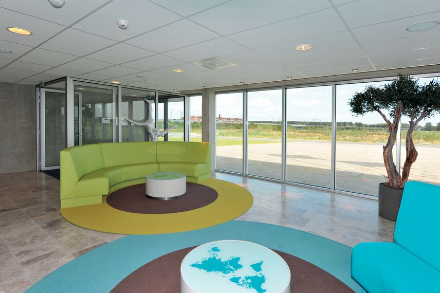ConceptWall 50 Vliesgevels - School International School Almere gelegen in Almere, Nederland
