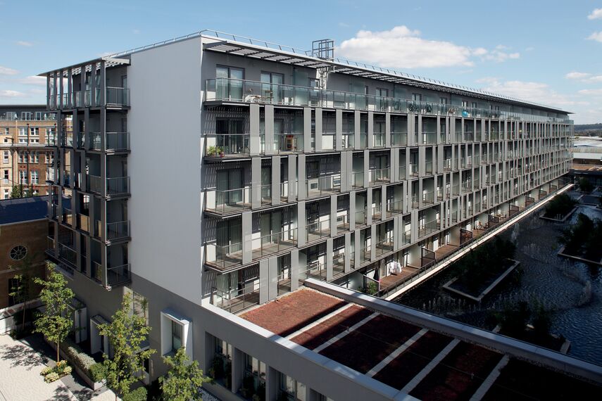 ConceptWall 50 Vliesgevels - Appartementencomplex The Armouries gelegen in London, Verenigd Koninkrijk