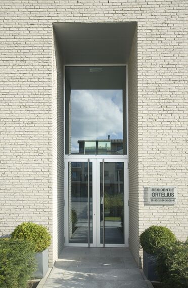 ConceptSystem 59 Deuren, ConceptSystem 68 Ramen, ConceptSystem 59 Ramen en ConceptSystem 68 Deuren - De Zaat Appartments gelegen in Temse, België