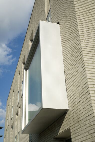 ConceptSystem 59 Deuren, ConceptSystem 68 Ramen, ConceptSystem 59 Ramen en ConceptSystem 68 Deuren - De Zaat Appartments gelegen in Temse, België