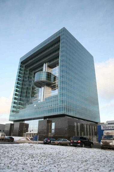 ConceptSystem 77 Deuren, ConceptWall 86 Vliesgevels, ConceptSystem 77 Ramen en ConceptWall 50 Vliesgevels - Avilon Plaza gelegen in Moscow, Rusland