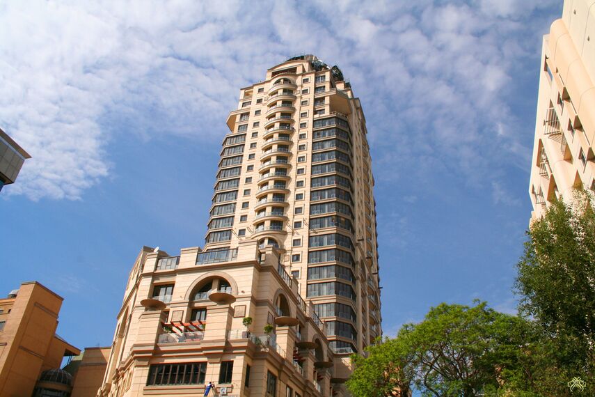 ConceptWall 50 Vliesgevels - Appartementencomplex Michelangelo Towers gelegen in Johannesburg, Zuid-Afrika