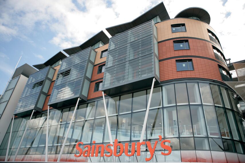 ConceptWall 50 Vliesgevels - Appartementencomplex Sainsbury's Maidenhead gelegen in Maidenhead, Verenigd Koninkrijk