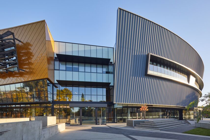 ConceptWall 60 Structureel geklemd Vliesgevels - Community centre Belmont Hub gelegen in Perth, Australië