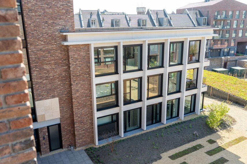 ConceptSystem 77 Ramen en ConceptPatio 130 Schuifsystemen - Appartementencomplex Les Mouleurs: uniek gebouw vol karakter gelegen in Maastricht, Nederland