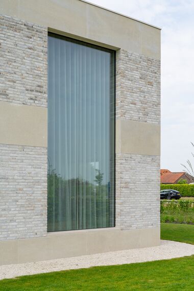 MasterLine 8 Ramen, MasterLine 8 Deuren en ConceptSystem 77 Ramen - Woonhuis Van Hoof: ontdek verborgen schatten gelegen in Den Hout, Nederland