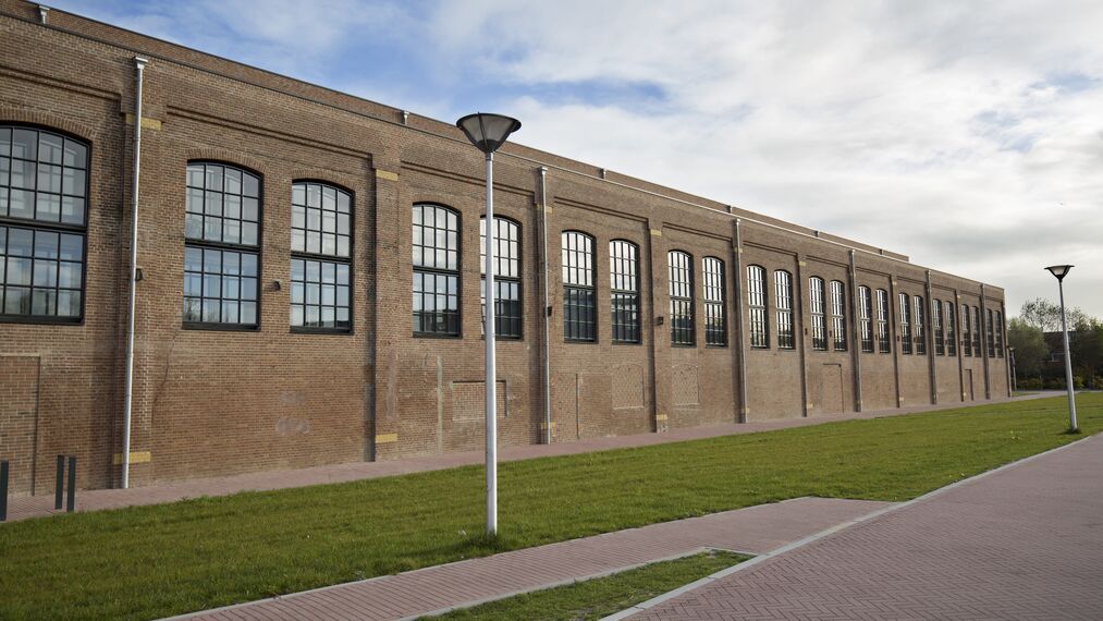 CS 24-SL Geannuleerde systemen, SlimLine 38 Standard Ramen en SlimLine 38 Classic Ramen - Neerlandia: Wonen in een spijkerfabriek gelegen in Utrecht, Nederland