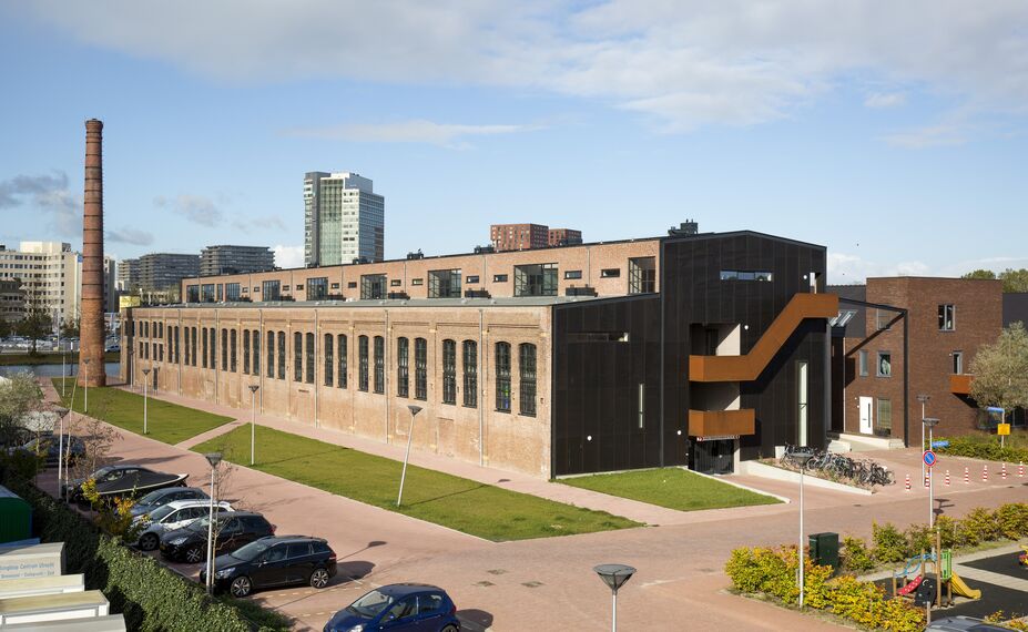 CS 24-SL Geannuleerde systemen, SlimLine 38 Standard Ramen en SlimLine 38 Classic Ramen - Neerlandia: Wonen in een spijkerfabriek gelegen in Utrecht, Nederland