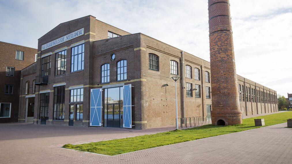 CS 24-SL Geannuleerde systemen, SlimLine 38 Standard Ramen en SlimLine 38 Classic Ramen - Neerlandia: Wonen in een spijkerfabriek gelegen in Utrecht, Nederland