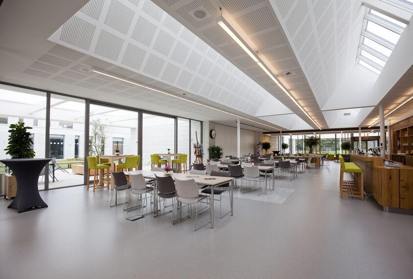 ConceptSystem 77 Deuren, CS 38-SL Geannuleerde systemen, CS 38-SL Geannuleerde systemen en ConceptSystem 77 Ramen - MFA De Heerd: Flexibele accommodatie voor sport en cultuur gelegen in Heerde, Nederland