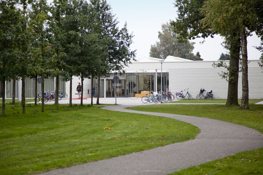ConceptSystem 77 Deuren, CS 38-SL Geannuleerde systemen, CS 38-SL Geannuleerde systemen en ConceptSystem 77 Ramen - MFA De Heerd: Flexibele accommodatie voor sport en cultuur gelegen in Heerde, Nederland