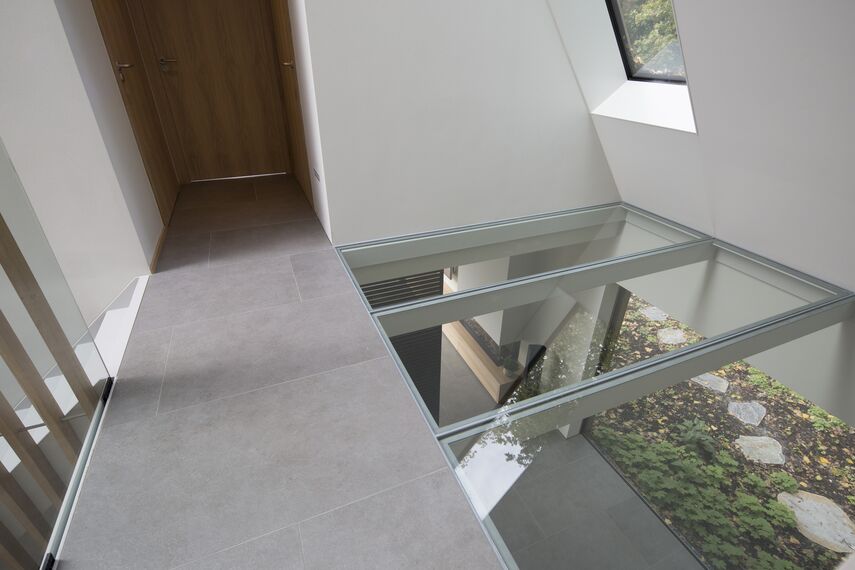 CS 86-HI (c) Geannuleerde systemen, ConceptWall 50 Vliesgevels en HiFinity Schuifsystemen - Bosvilla Voorschoten: Moderne villa op landgoed in Voorschoten gelegen in Voorschoten, Nederland