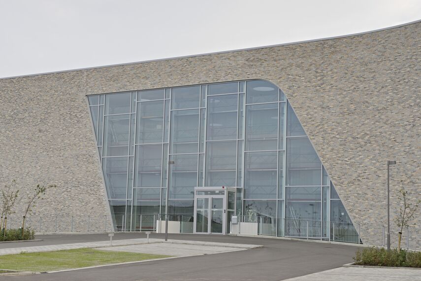 BriseSoleil 100 Zonwering en ConceptWall 50-HI Vliesgevels - Office building Det Faglige Hus gelegen inDenemarken