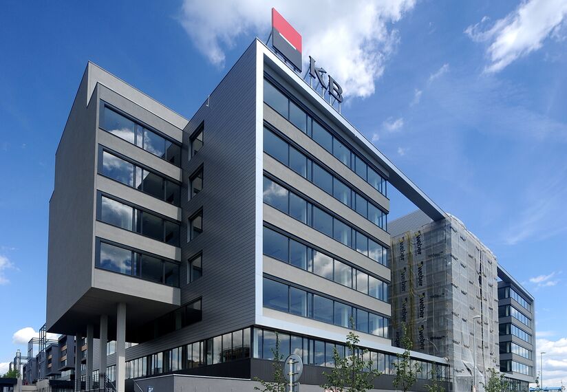 CS 86-HI (c) Geannuleerde systemen en ConceptWall 50 Vliesgevels - Západní mêsto (city west) Office Building gelegen in Prague, Tsjechische Republiek