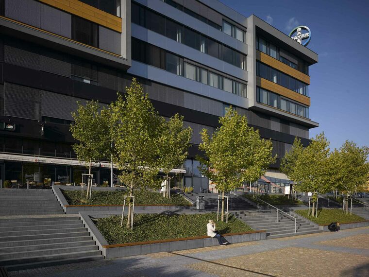 CS 86-HI (c) Geannuleerde systemen en ConceptWall 50 Vliesgevels - Západní mêsto (city west) Office Building gelegen in Prague, Tsjechische Republiek