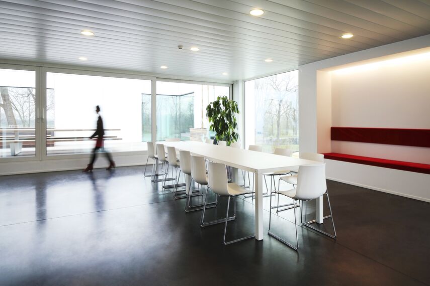 ConceptSystem 77 Ramen - Christiaens Office Building gelegen in Oostkamp, België