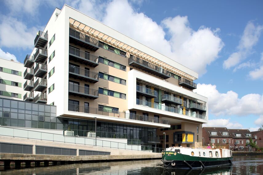 ConceptWall 50 Vliesgevels - Appartementencomplex Matchmakers Wharf gelegen in Stratford, Verenigd Koninkrijk