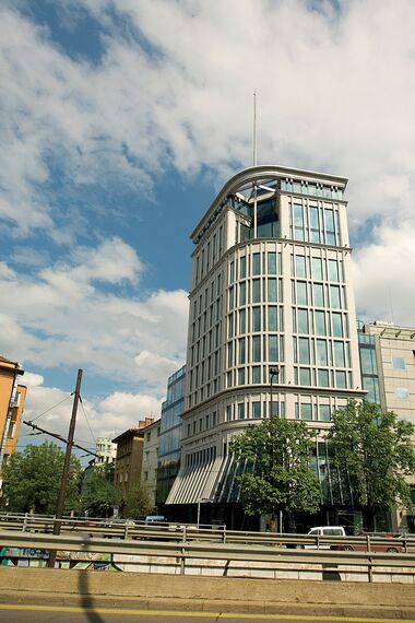 ConceptWall 50 Vliesgevels - Office building The Needle Office Building gelegen in Sofia, Bulgarije