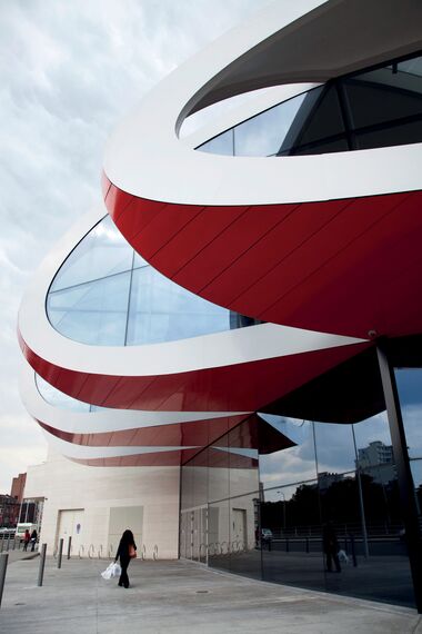 ConceptWall 50 Vliesgevels en ConceptWall 50 Structureel geklemd Vliesgevels - Shopping centre Médiacité gelegen in Luik, België