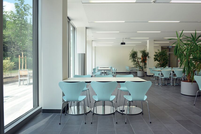 ConceptWall 86 Vliesgevels - MAN Corporate Centre gelegen in München, Duitsland