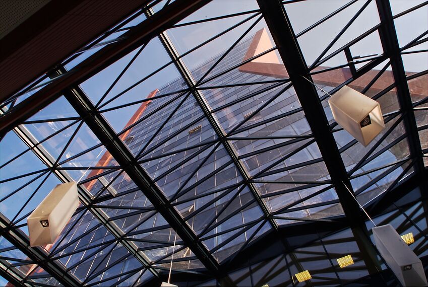 ConceptWall 50 Vliesgevels - Office building Multifunctional complex K&D gelegen in Klaipeda, Litouwen