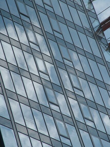 ConceptWall 50 Vliesgevels - Office building Multifunctional complex K&D gelegen in Klaipeda, Litouwen
