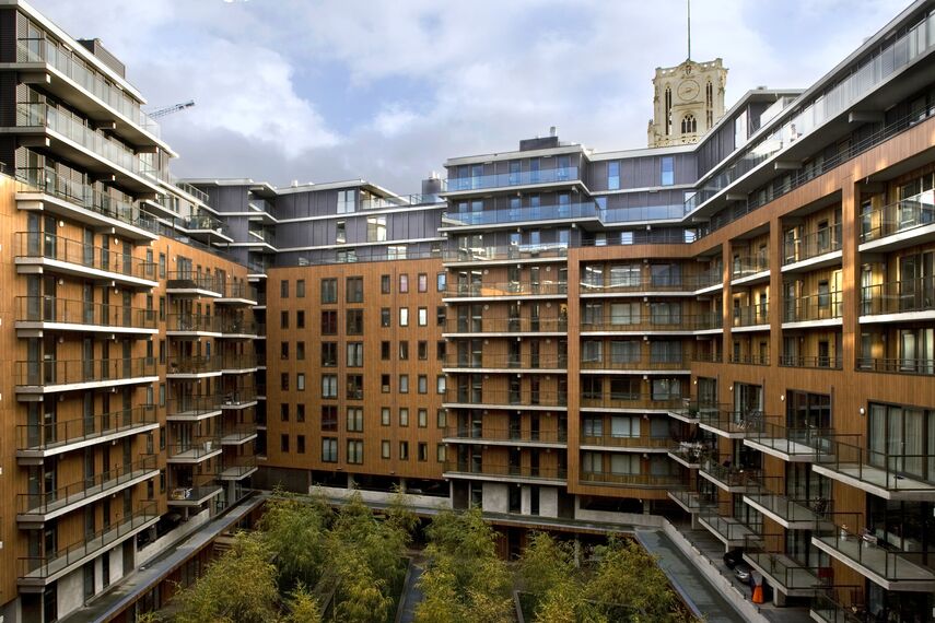 CP 96 Schuifsystemen - Appartementencomplex De Hofdame: woongebouw zonder enorme massa gelegen in Rotterdam, Nederland