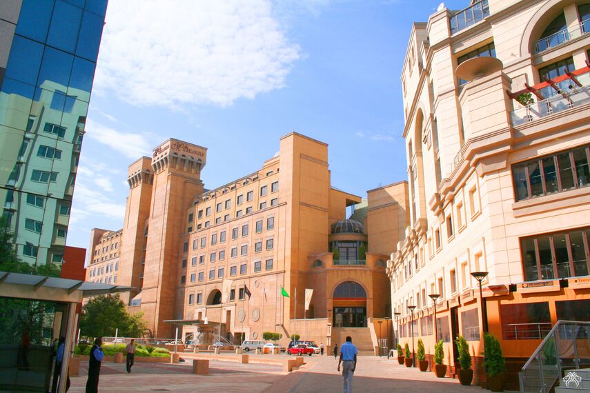 ConceptWall 50 Vliesgevels - Appartementencomplex Michelangelo Towers gelegen in Johannesburg, Zuid-Afrika