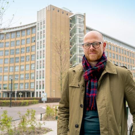 SlimLine 38 Deuren en SlimLine 38 Ramen - Appartementencomplex Philips Bedrijfsschool: historische puzzeltocht resulteert in dertig verschillende woningtypes gelegen in Eindhoven, Nederland