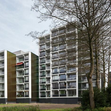 ConceptSystem 68 Ramen en ConceptPatio 130 Schuifsystemen - Appartementencomplex Weezenhof Nijmegen: Duurzame flat-renovatie met Dubo-keur gelegen in Nijmegen, Nederland