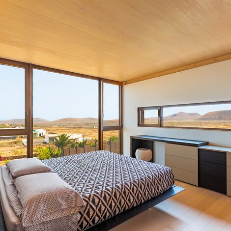 SlimPatio 68 Schuifsystemen, ConceptPatio 68 Schuifsystemen en MasterLine 8 HI Ramen - Villa Khorakhané gelegen in Fuerteventura-Villaverde, Spanje