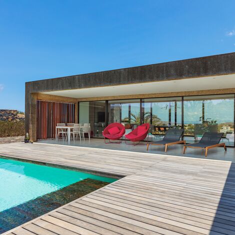 SlimPatio 68 Schuifsystemen, ConceptPatio 68 Schuifsystemen en MasterLine 8 HI Ramen - Villa Khorakhané gelegen in Fuerteventura-Villaverde, Spanje