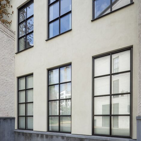 SlimLine 38 Ramen en ConceptWall 50 Vliesgevels - Maankwartier: De verbindende berg van Heerlen gelegen in Heerlen, Nederland