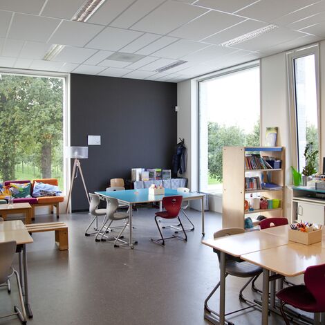 ConceptSystem 77 Deuren, ConceptSystem 77 Ramen en ConceptPatio 155 Schuifsystemen - School MFA De Heerd: Flexibele accommodatie voor sport en cultuur gelegen in Heerde, Nederland