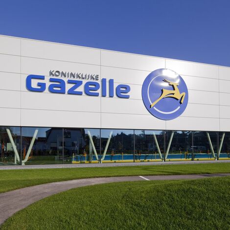 CS 24-SL Geannuleerde systemen en ConceptWall 50 Vliesgevels - Office building Gazellefabriek Dieren: Oog voor historie gelegen in Dieren, Nederland