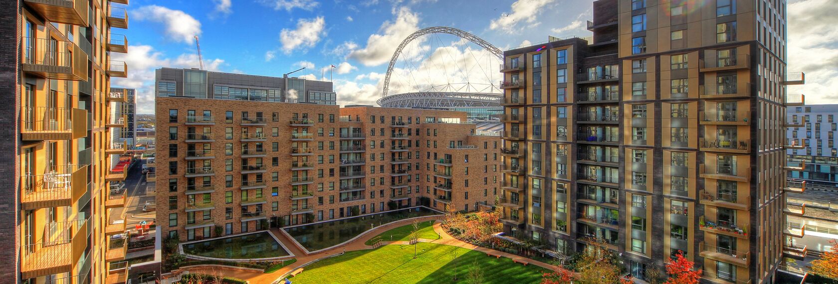 ConceptSystem 77 Ramen, ConceptSystem 77 Deuren, CS 86-HI (c) Geannuleerde systemen en ConceptWall 50 Vliesgevels - Wembley Park gelegen in London, Verenigd Koninkrijk