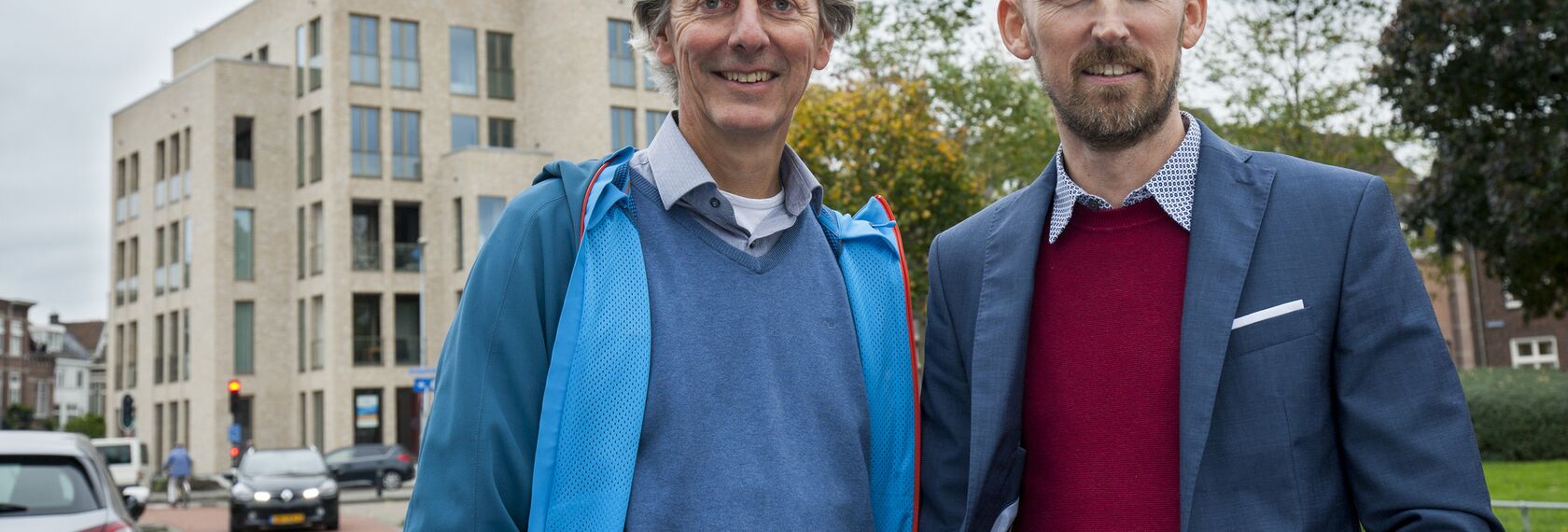 SlimLine 38 Ramen, CS 59 Automatic Door Deuren, ConceptSystem 77 Standard Deuren en ConceptSystem 77 Vlak Deuren - Brabants Dagblad: metamorfose aan het Emmaplein in Den Bosch gelegen in 's Hertogenbosch, Nederland